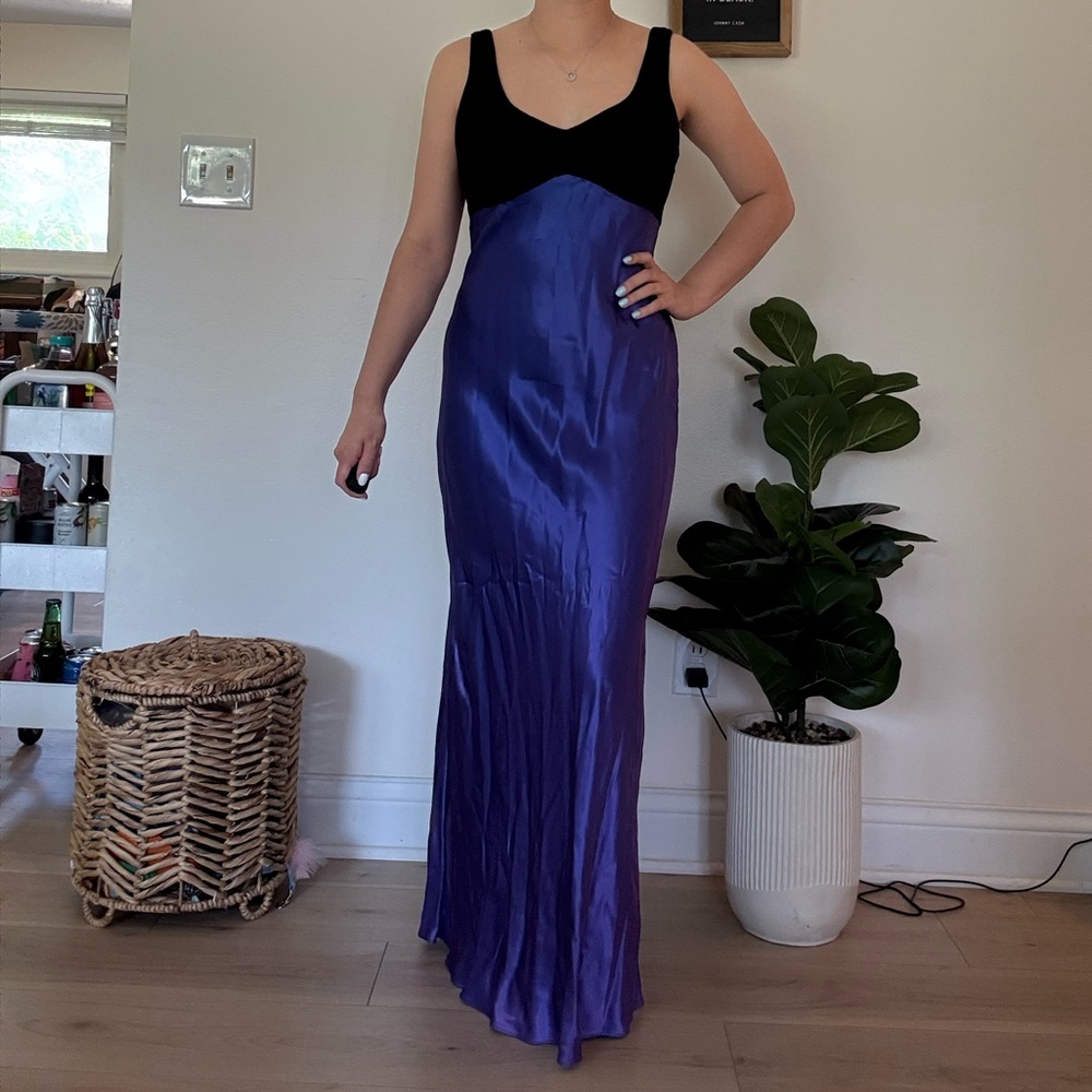 Vintage classic Blue and Black Dress, lace detail back